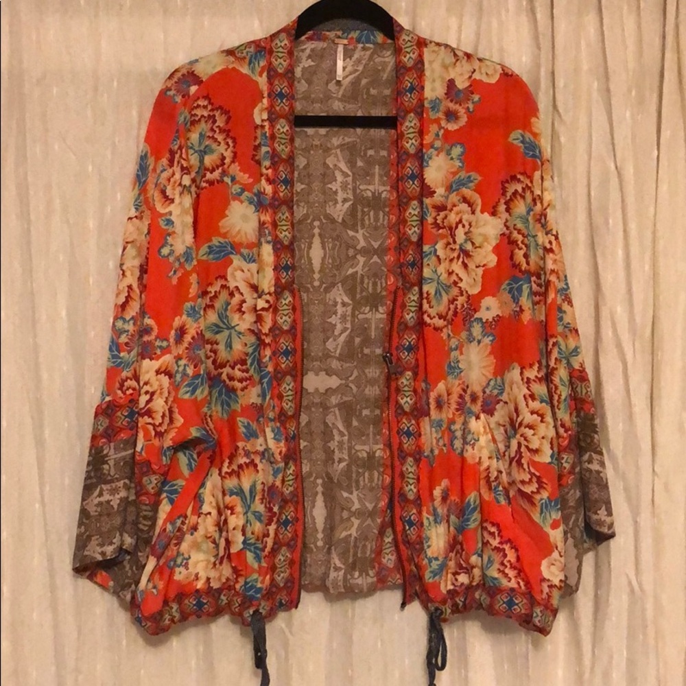 FREE PEOPLE floral kimono